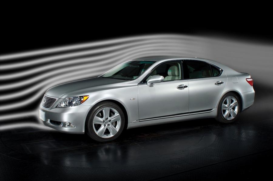  Lexus LS460 2006 года  (фото 90 из 200)